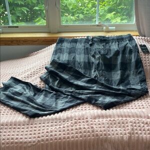 London Fog Gray Plaid Lounge Pants